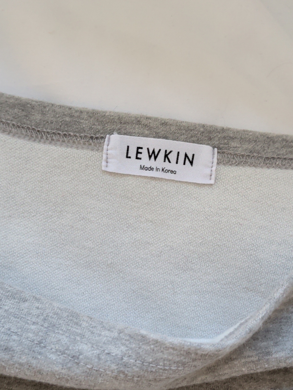 Off-Shoulder Rib-Hem Sweatshirt - Gray - Picture 4 of 5
